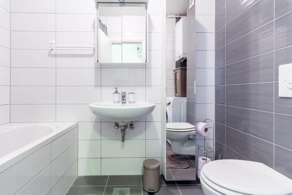 Flexible Selfcheckins 9 - Zagreb - Garage - Electric Vehicle Ccharger - Loggia - New - Apartments Repinc 9 Eksteriør billede